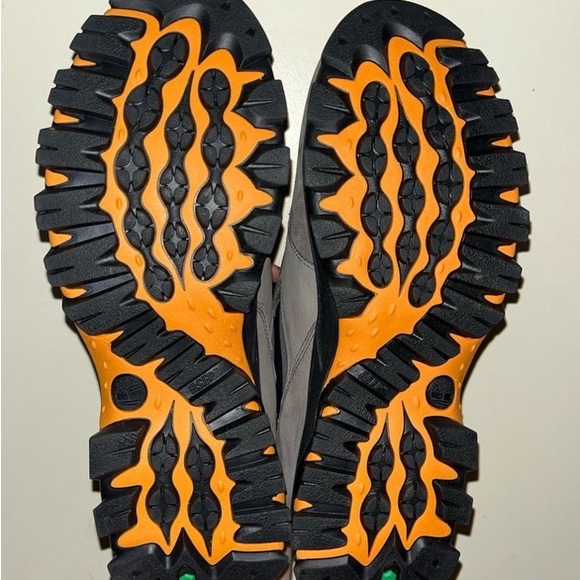 Timberland Mt. Maddsen Waterproof Mid Medium Grey Boots - Picture 7 of 7